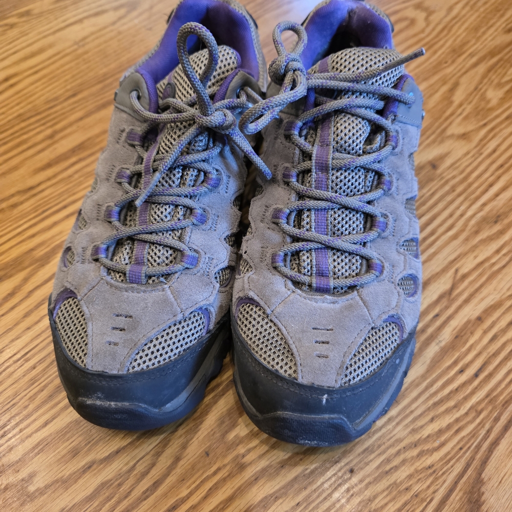Merrell Women's Gray and Purple Sneakers